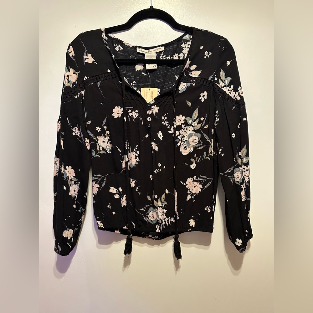 American Rag Black Floral Peasant Blouse
